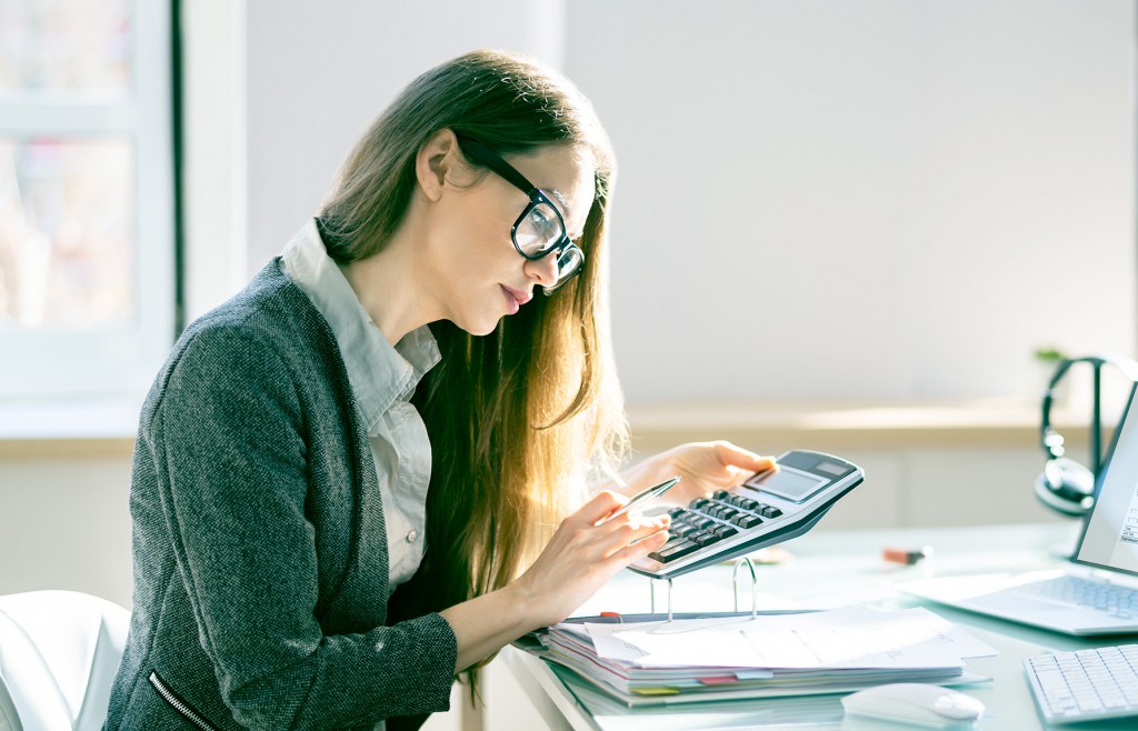 Pink Clipboard with dental card or patient medical records icon isolated on pink background. Dental insurance. Dental clinic report. Minimalism concept. 3d illustration 3D render.
